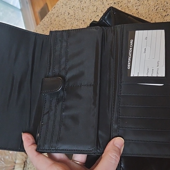 Badgley Mischka Chain Handbag And Wallet Set - Picture 10 of 12